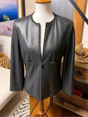 Women’s Doncaster 100% Genuine Leather Jacket – Size 8 – Charcoal Black